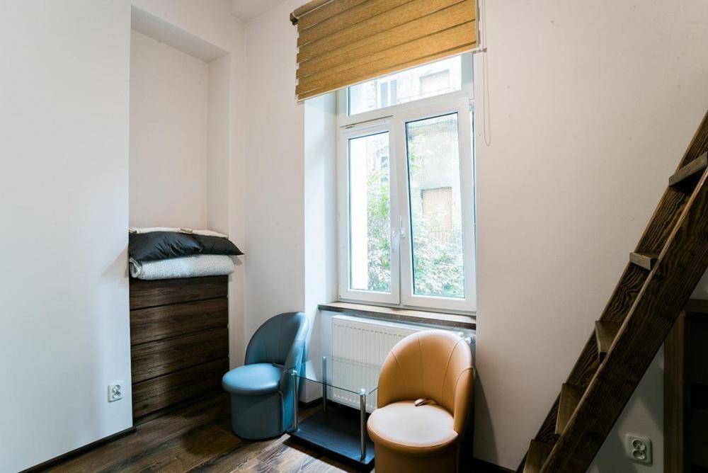 Cozy & Big Rooms In Old Town Krasków Eksteriør bilde